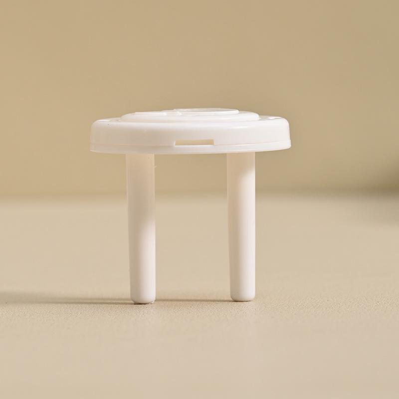 

Европейский стандарт защиты детских розеток: Защитная крышка от поражения электрическим током с кольцом для вытягивания для младенцев и малышей