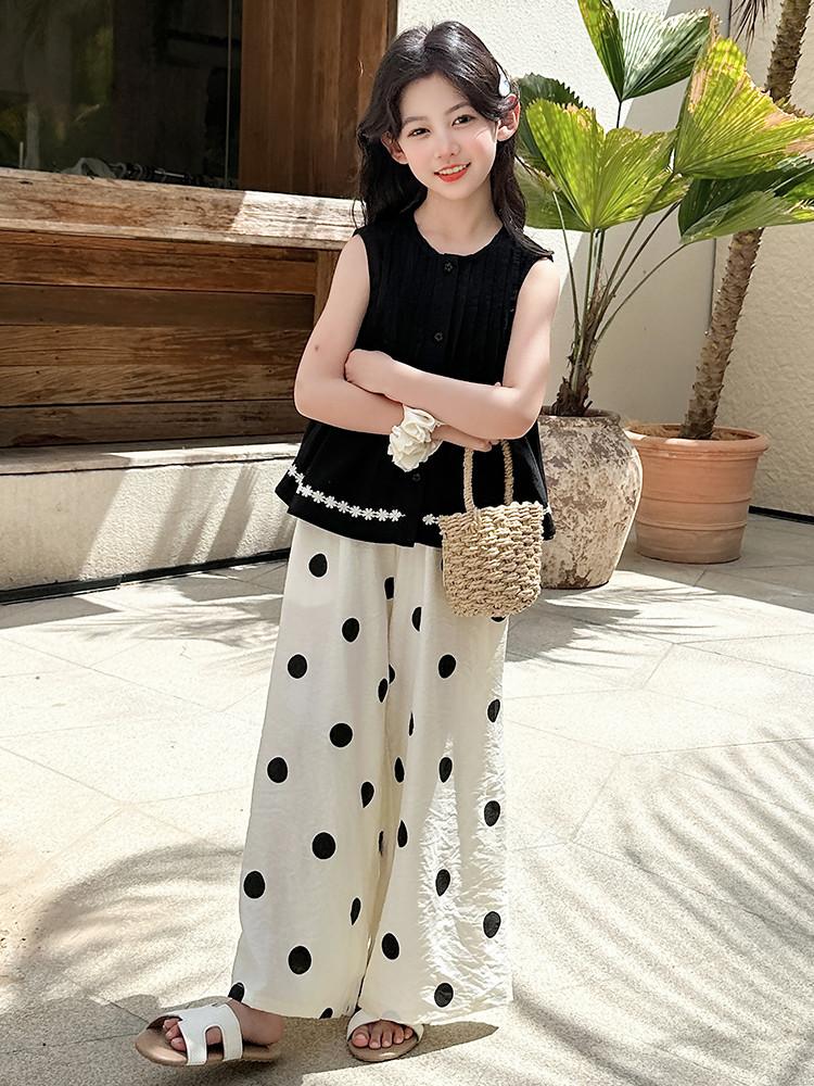 Girls' Summer Set with Wave Point Nine Minute Pants