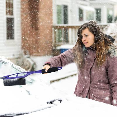 Autodoplňky na zimu – Škrabky na led