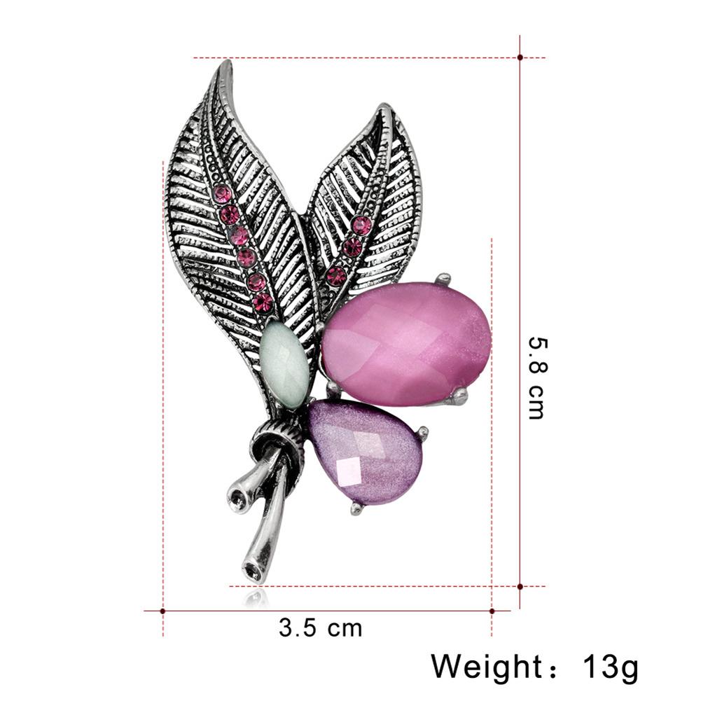 Women Flower Pearl Brooch Cute Corsage T-shirt Sweater Ornament Scarf Buckle Festival Birthday Gift
