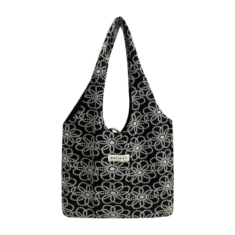 New Spring/Summer Embroidered Flower Bag with Simple and Unique DesigninsVersatile and Fashiable Vest Shopping Bag