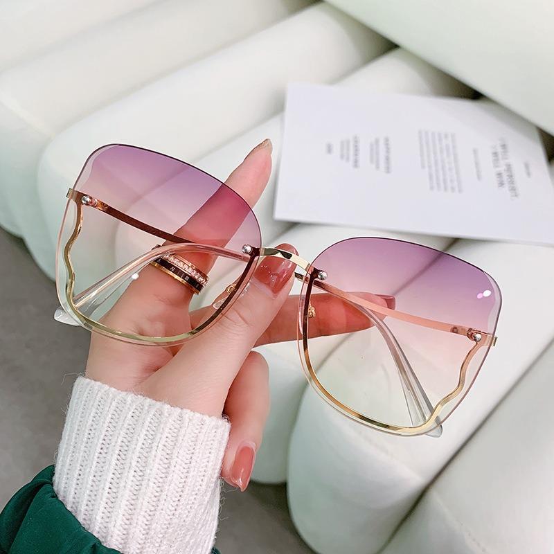 New Trend Frameless Cut Edge Sunglasses Fashion Women's Butterfly Shaped Eyeglasses Personalized And Cool Pography Shades