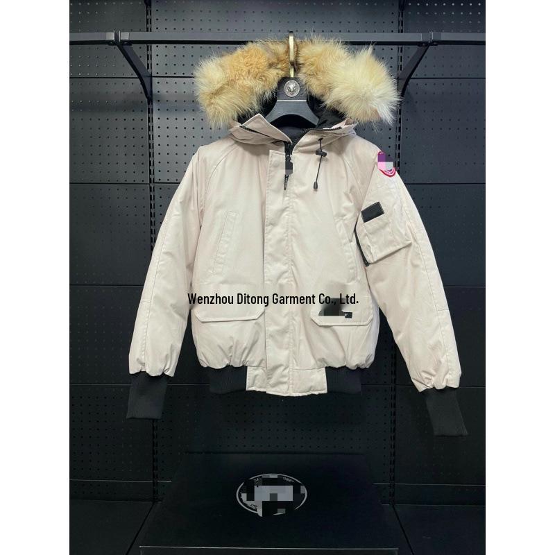 Canada Goose Kurze Bomberjacke - Winter Daunen-Oberbekleidung für Damen & Herren, Pelzkragen, Dick & Warm.