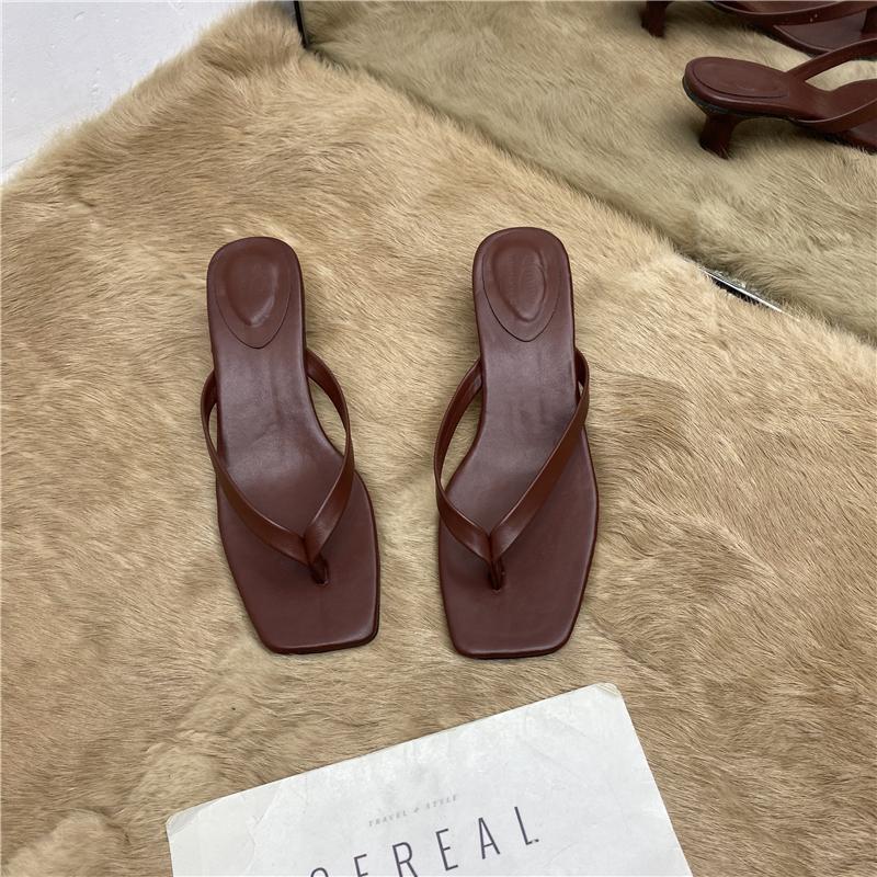 Fashion Bailamos 2025 Women Beach Flip Flop Shoes Ladies Elegant Summer Slipper Low Heel Slides Outsides Slipper New Brand Sandals