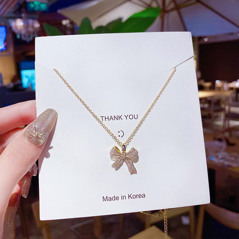 Elegant Zircon Titanium Steel Necklace: Women's Luxury Clavicle Chain with Fashion Pendant