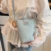 New Product Wholesale Advanced Sense Simple Solid Color Commuter Bucket Bag Women's Niche Casual Versatile Foreign Style Messenger Mobile Phone Bag