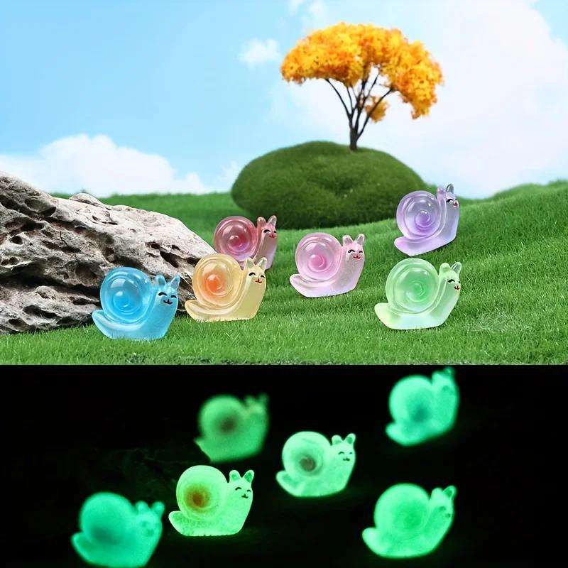 50Pcs Glow-In-The-Dark Miniature Snail Resin Figurines Diy Ornament Accessories For Home Micro Fairy Garden Landscape Decor