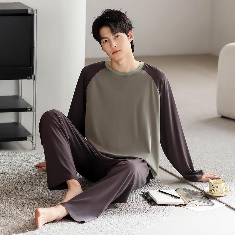 Men's Long Sleeve Loose Pajama Set - Round Neck, Long Pants, Plus Size for Spring & Autumn.