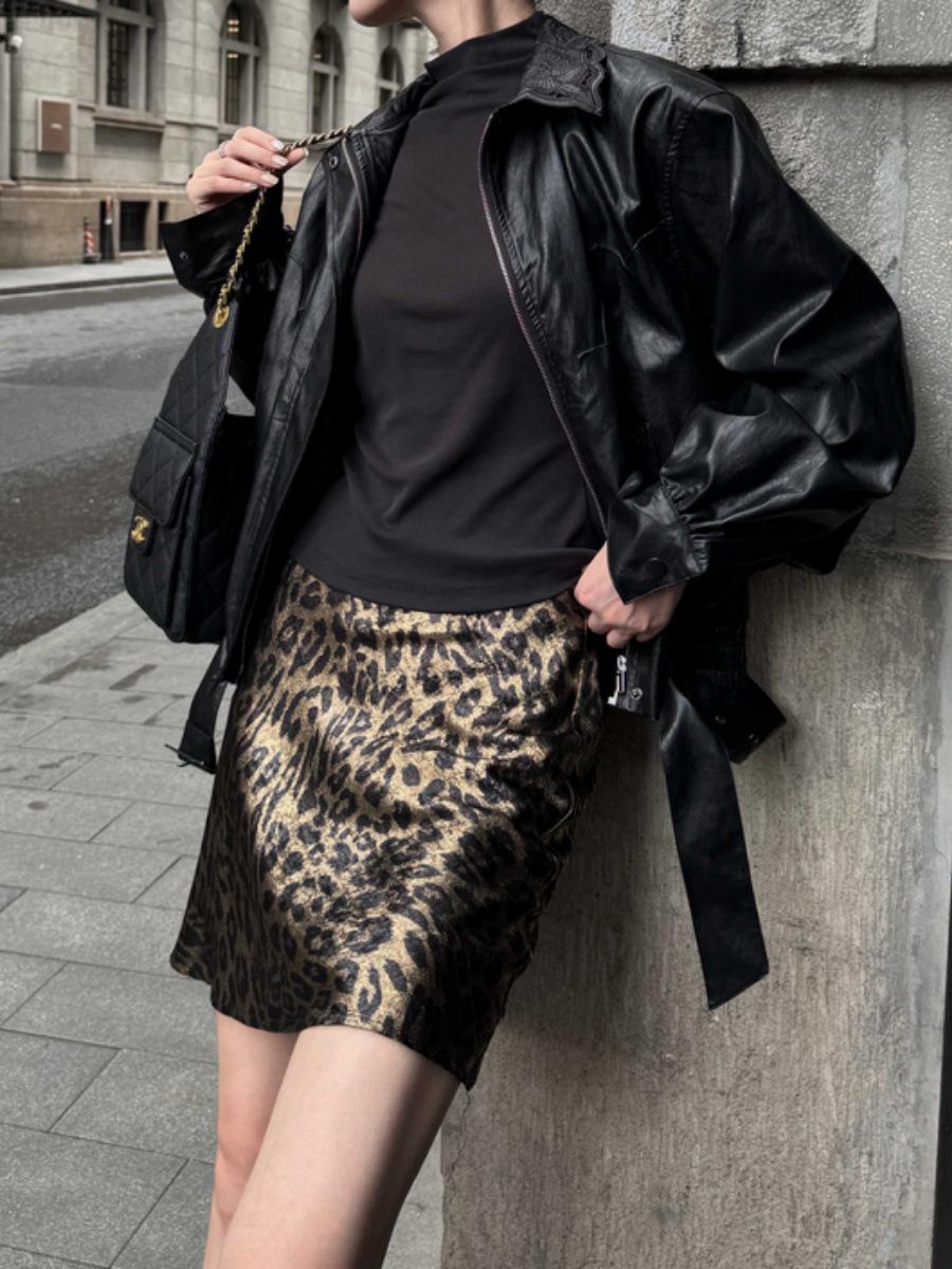 

Women s Silver Leopard Print Bodycon Midi Skirt - 2025 Autumn Miu Style, Slimming Fit Medium чорний/золотий