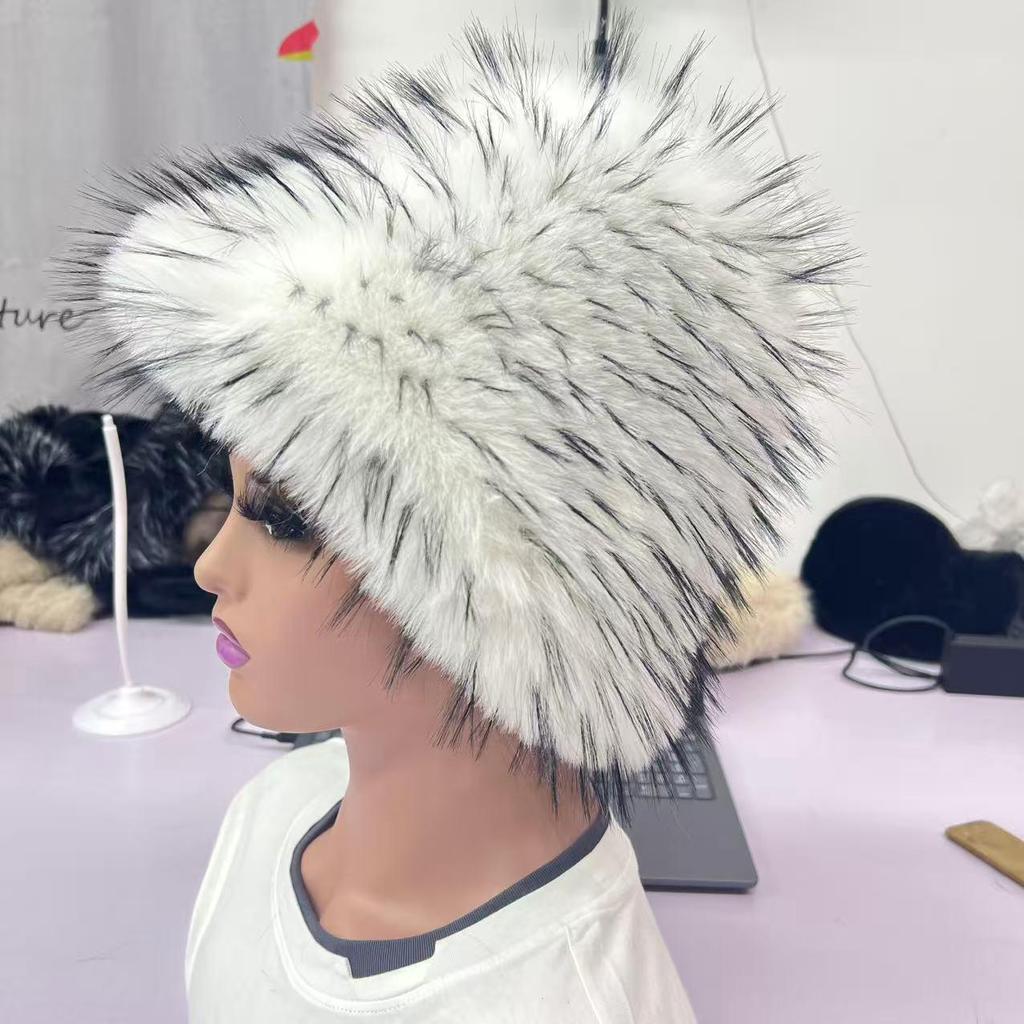 Women's Winter Faux Fur Bucket Hat with Ear Protection – Plush, Thick, and Fashionable.