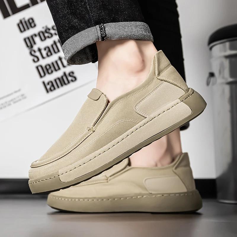 Fashion Unisex Loafers - Round Toe Fashionable Men and Women's Slip On Shoes Flat Sneakers Classic Shoes for Men Suitable Daily Walking