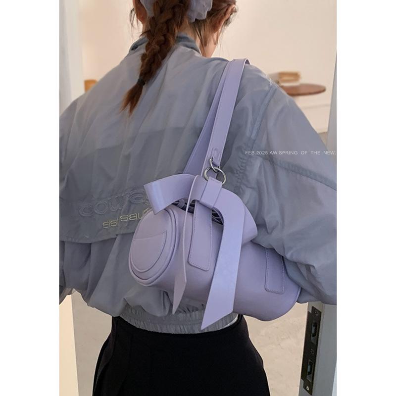 Spring fashion underarm bag women's commuter bag 2025 new pillow bag girl bow tote cylinder bag