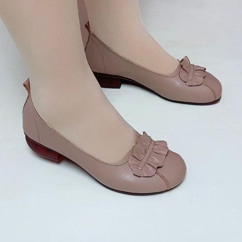 

Comfortable and non-slip low-heeled soft-soled boat shoes autumn new one-pedal round-headed beanie shoes temperament shoes tide 40 хаки