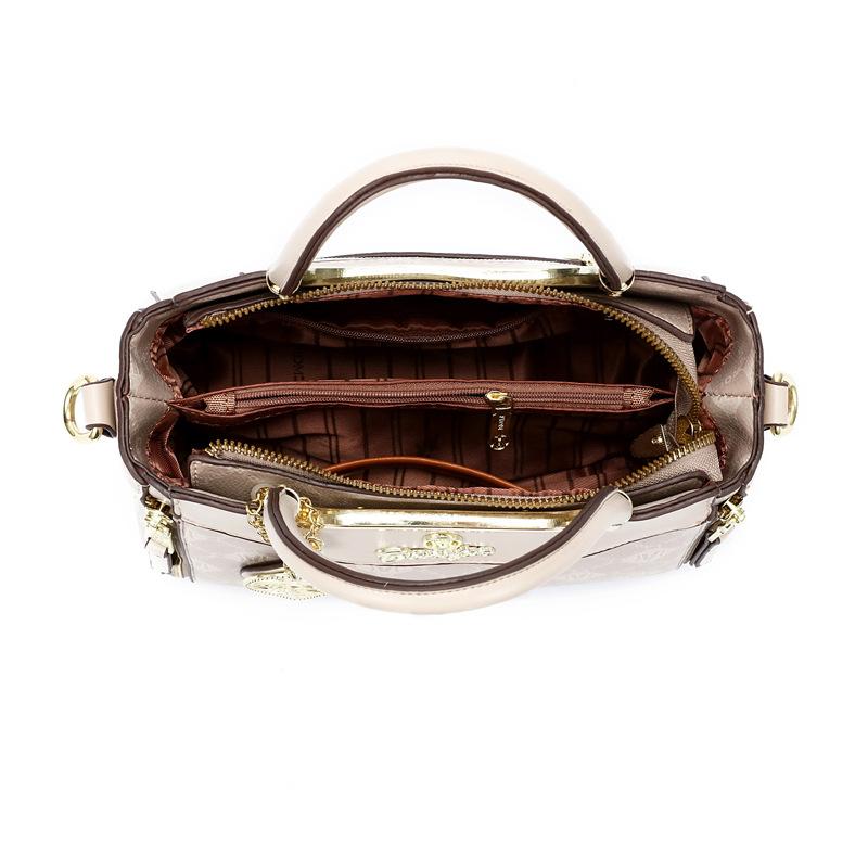 Bag Women's Bag 2025 New Fashionable Large-capacity Handbag Versatile Shoulder Messenger Bag Pu Small Square Bag Women's Bag