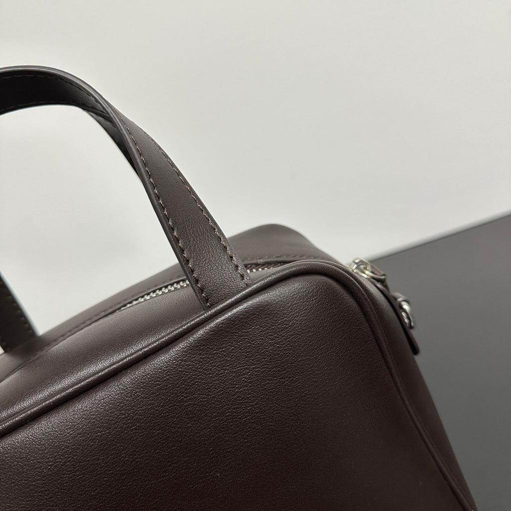 TR same Ray small square bag, leather simple portable shoulder messenger bag, tofu bag, hand carry camera bag, tote bag