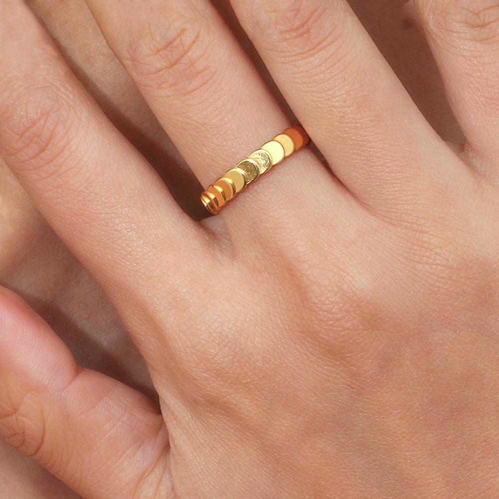 MamacitaSlay 316L Stainless Steel Fish Scale Texture Ring 18K Gold Plated Waterproof Jewelry For Women Stackable Minimalist Ring