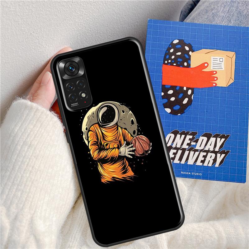 Astronaut Space Dunk Case For Xiaomi Redmi Note 8 9 10 11 Pro 8T 9S 10S 11S Redmi K50 K40 Gaming 9A 9C 9T 10C