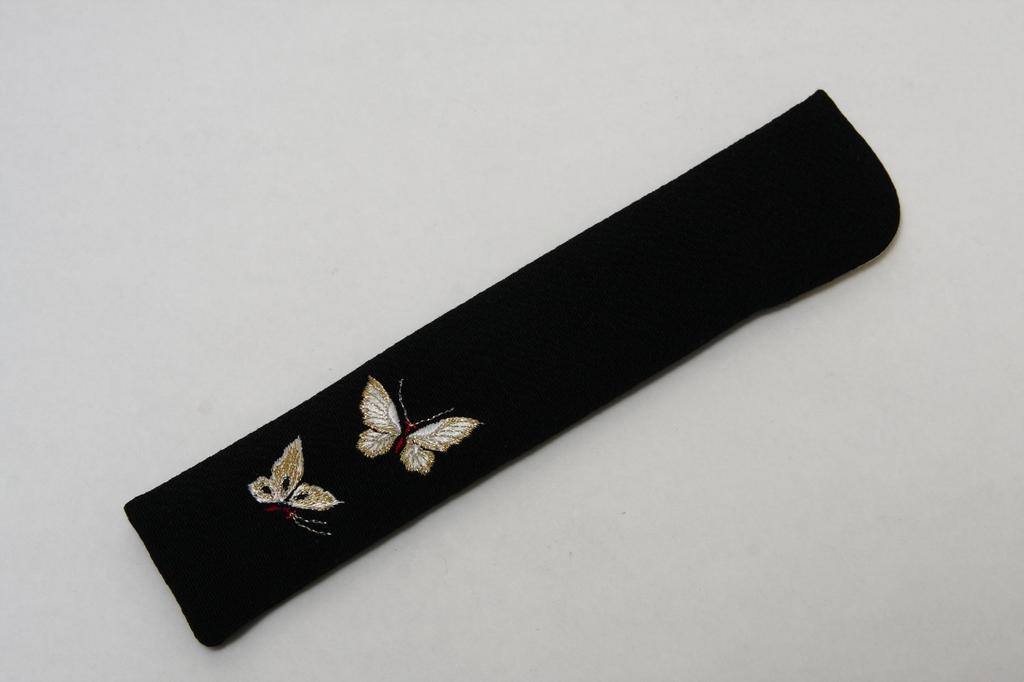 fan with butterfly black includes fan in paper [Hasegawa] Kyoto-style pattern, background, case, box.