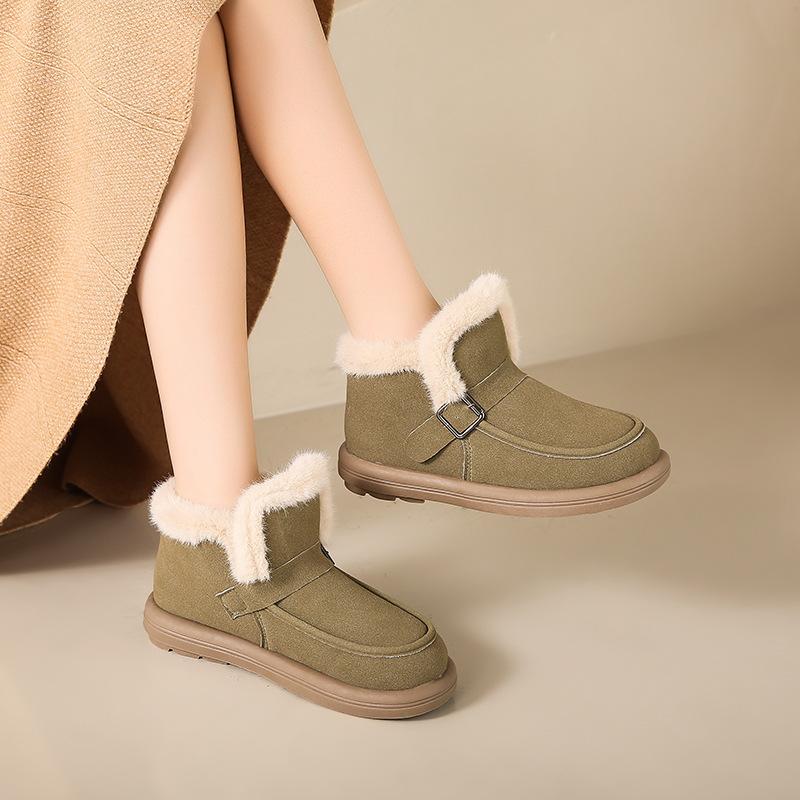 Winter new snow boots women's large size flat bottom fashion belt buckle piled thickened short cotton shoes women