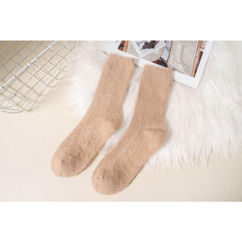Female Winter Velvet and Thick Warm Soft Vertical Pattern Solid Color Sleep Home Tube Socks