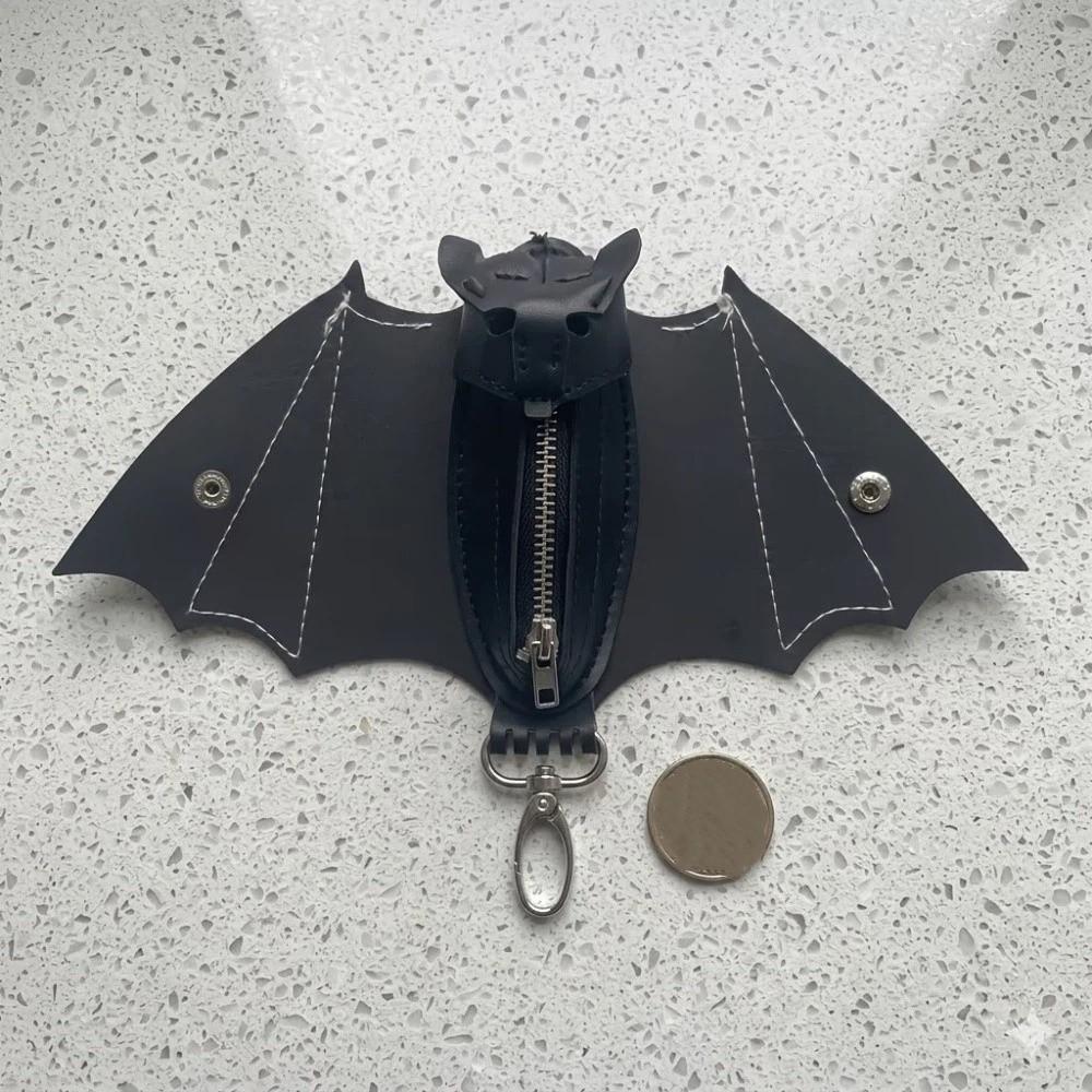 Creative Bat Wallet Keychain Coin Purse Leather Bat Keychain Funny Halloween Bat Pendant Key Decor