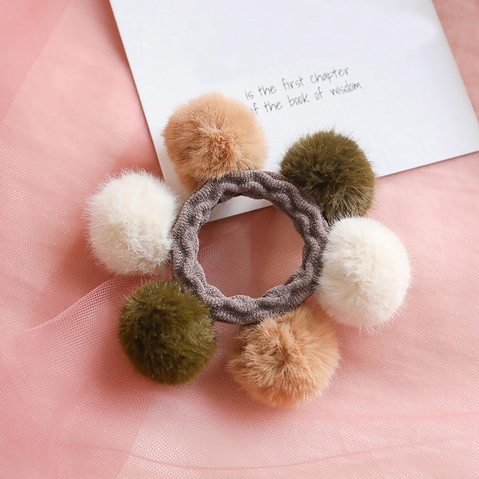 Plush Pom Pom Hair Tie Elastic Hair Band Soft Fuzzy Hair Scrunchie for Adults Winter Autumn Hair Accessory Versatile Use зелёный