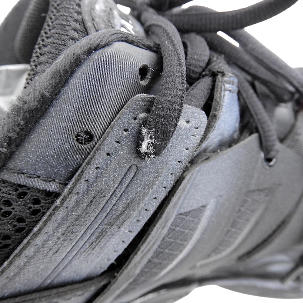 BALENCIAGA Excellent condition Track Signature sneakers, men's, black and white, 11.2 inches, size 542023 shoes 43 Black WhiteUsed