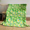 White Daisies On Green Background Patterned Blanket, Flannel, Suitable for All Seasons, Home Decor, Warm and Cozy