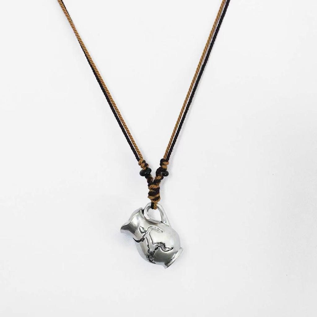 ESN Home Carved Wine Pot Necklace: Nomadic Style Woven Basket Clavicle Chain