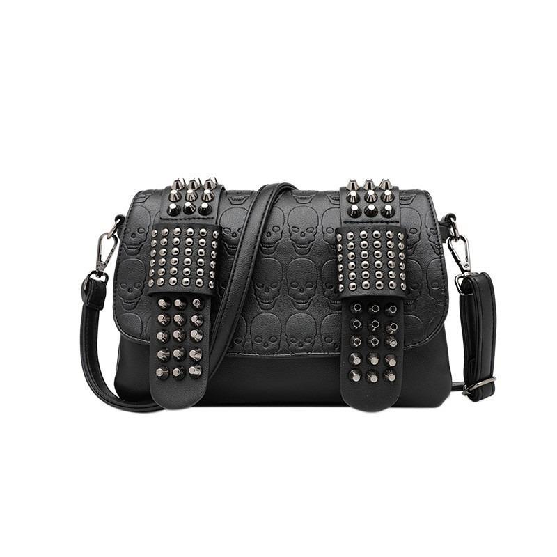 Summer new black rivet skull casual trend messenger bag women's fashion shoulder handbag