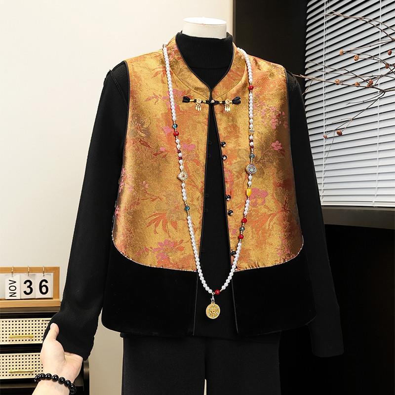 2026 Women's Plus Size Chinese-Style Frog Button Vest - Spring/Autumn Thin Retro Gilet for Middle-aged & Elderly