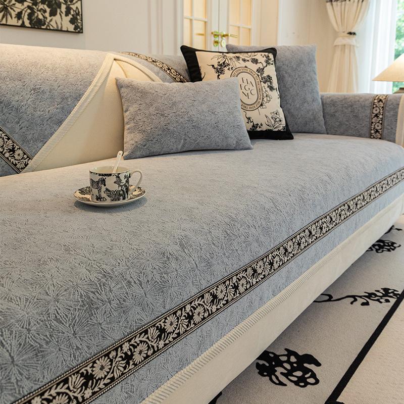 

Light Luxury High-End Chenille Sofa Cushion Four-Season Universal New Seat Cushion Non-Slip Leather Sofa Cover 70*70cm