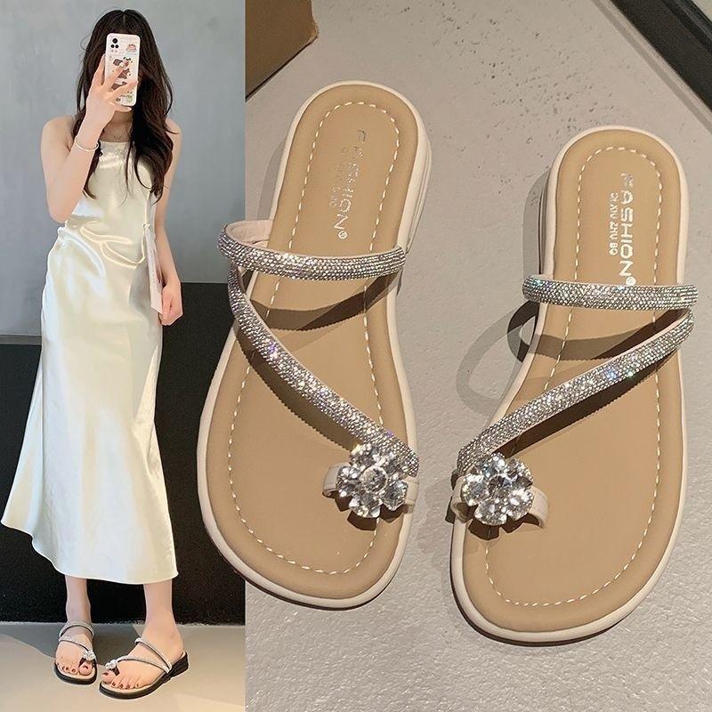 

Beautiful flat-bottomed set of toed rhinestone cool slippers for women s summer new outer wear 2025 soft-soled non-slip and versatile seaside beach 35