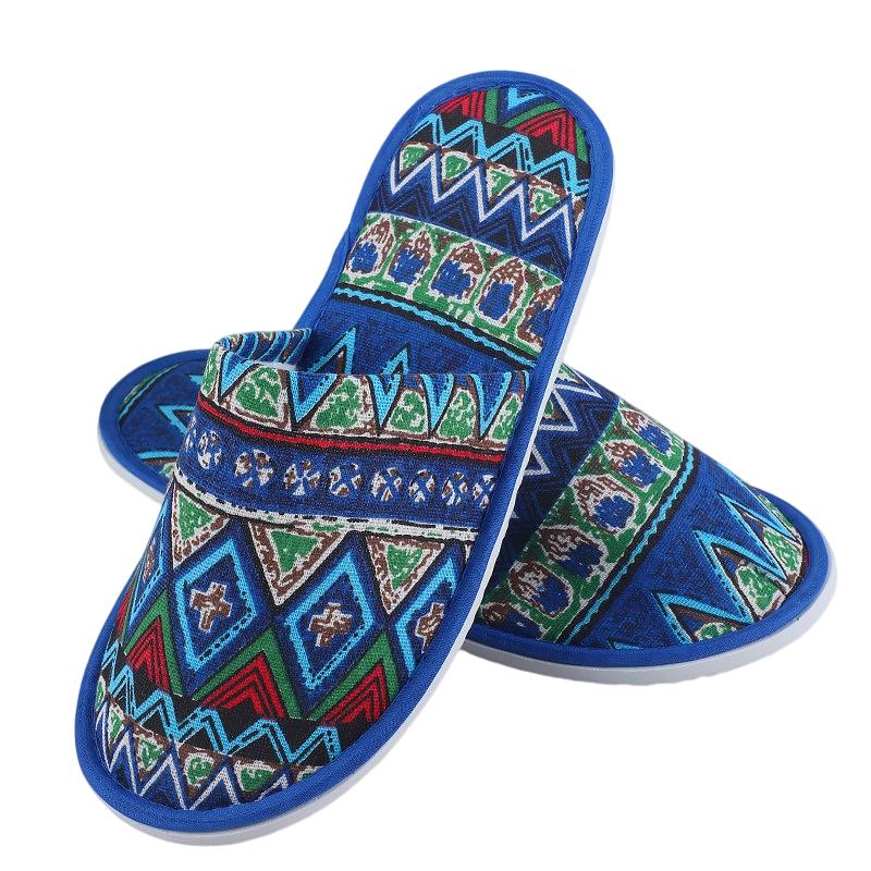 1Pair Disposable Breathable Entertaining Guests High Quality Animal Print Hotel Supplies Non-Slip Travel Slippers Multiple Colors