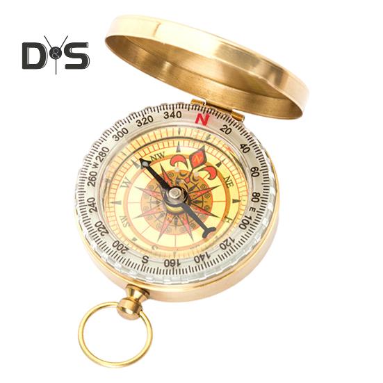 

Компас для выживания на открытом воздухе, светящийся в темноте, легкий, точный, портативный, для кемпинга, пешего туризма, походов, ручного ориентирования из латуни золотистый
