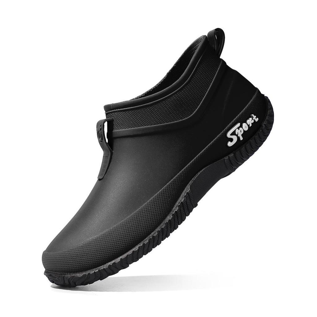 Women's Waterproof Non-Slip Short Rain Boots - Thick-Soled, Dirt-Resistant, Low-Cut, Soft-Sole Rubber Shoes for Kitchen and Outdoor Use.