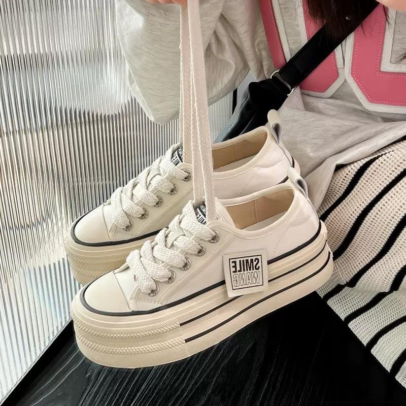 Platform canvas shoes women's 2025 autumn new versatile Korean version new trendy muffin little white shoes casual board shoes in