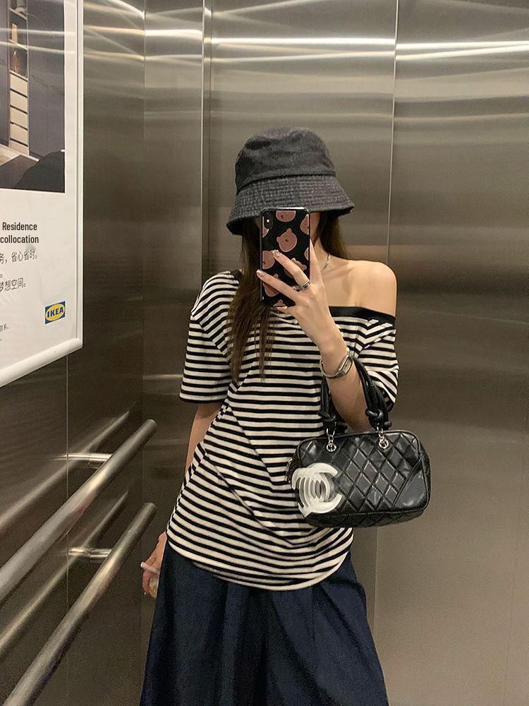 Women's 2025 Slimming Striped Off-Shoulder T-shirt - Short Sleeves