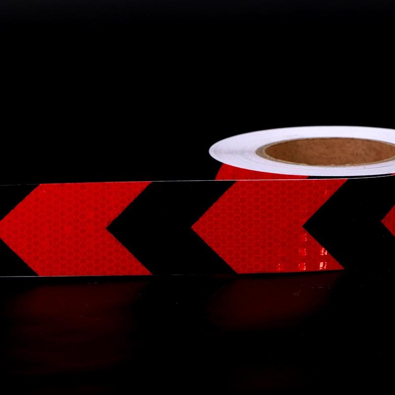 

5 см * 5 м водонепроницаемые светоотражающие наклейки для автомобиля со стрелками красно-черные самоклеящиеся светоотражающие полосы