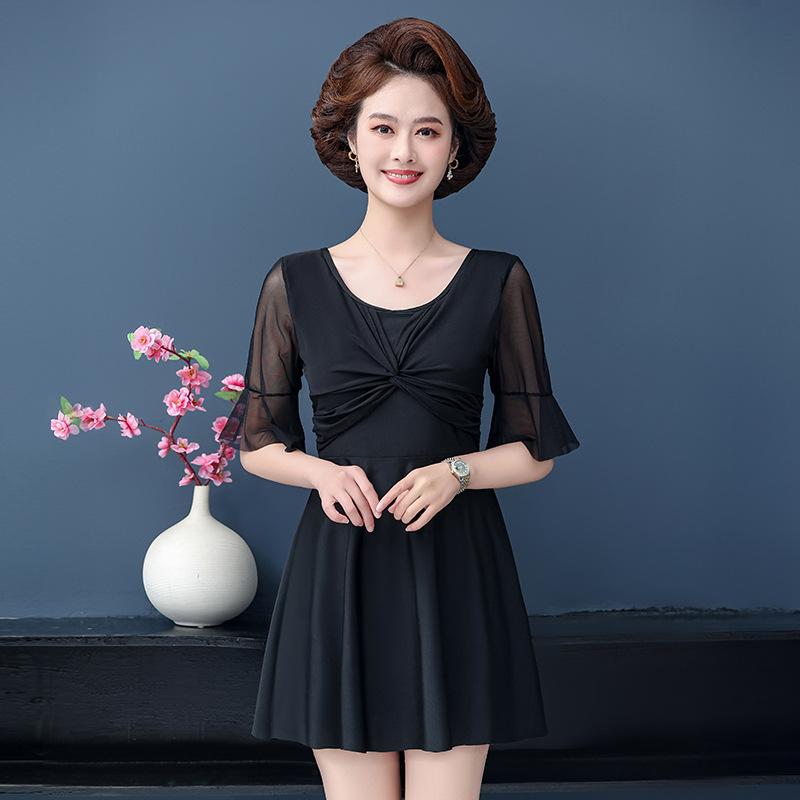 

Плюс размер женщин среднего возраста из двух частей Скромный купальник с принтом для контроля живота Платье для плавания Шорты для мальчиков Комплект купальных костюмов с короткими рукавами Горячий весенний купальный костюм 4XL чёрный