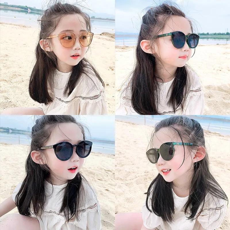 New Children's Retro Sunglasses Summer UV Protection Boys and Girls Sunglasses Baby Comfortable Shade Glasses