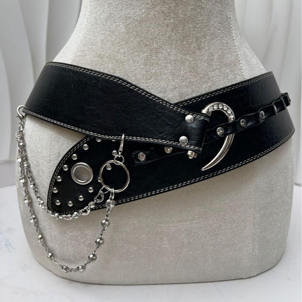 Heavy-Duty Rivet Leather Belt Y2k Dress Jeans Belt Niche Design Women's Waist Belt  Jeans Accessory