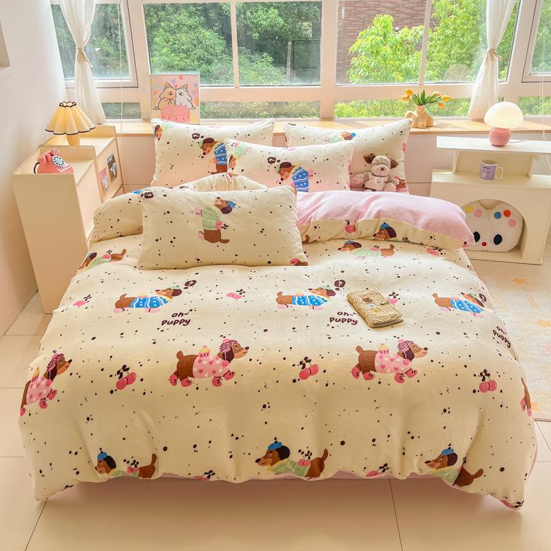 Milk Velvet Cute Printed Bed Sets Thick Autumn and Winter Plush Bedding Set for Single Queen Soft Keep Warm Duvet Cover Kit