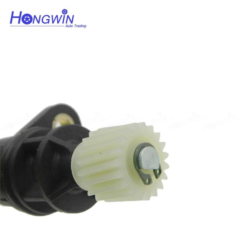 Genuine No.:R510-17-400 R51017400 M5AC17400 Speed Sensor 19teeth For Mazda BT-50 B2500 For Ford Ranger R510 17 400