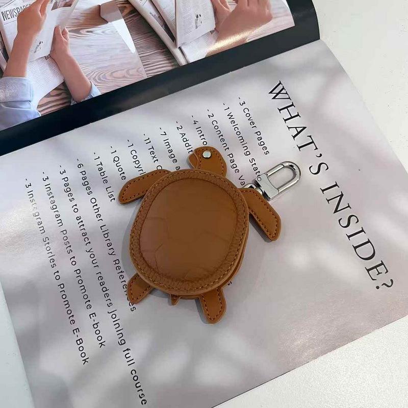 Leather Pendant First Layer Cowhide Mini Earphone Bag Turtle Pendant Change Bag Guangzhou