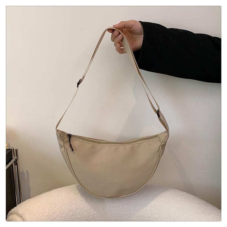 Women Solid Color Zipper Dumpling Bun Crossbody Bag Leisure Inclined Shoulder Bags Adjustable Band Strap Armpit Handbag