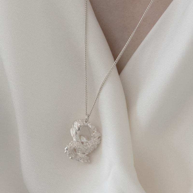 

Mouvebament Swan Necklace_Silver925 Necklace chain length 60cm