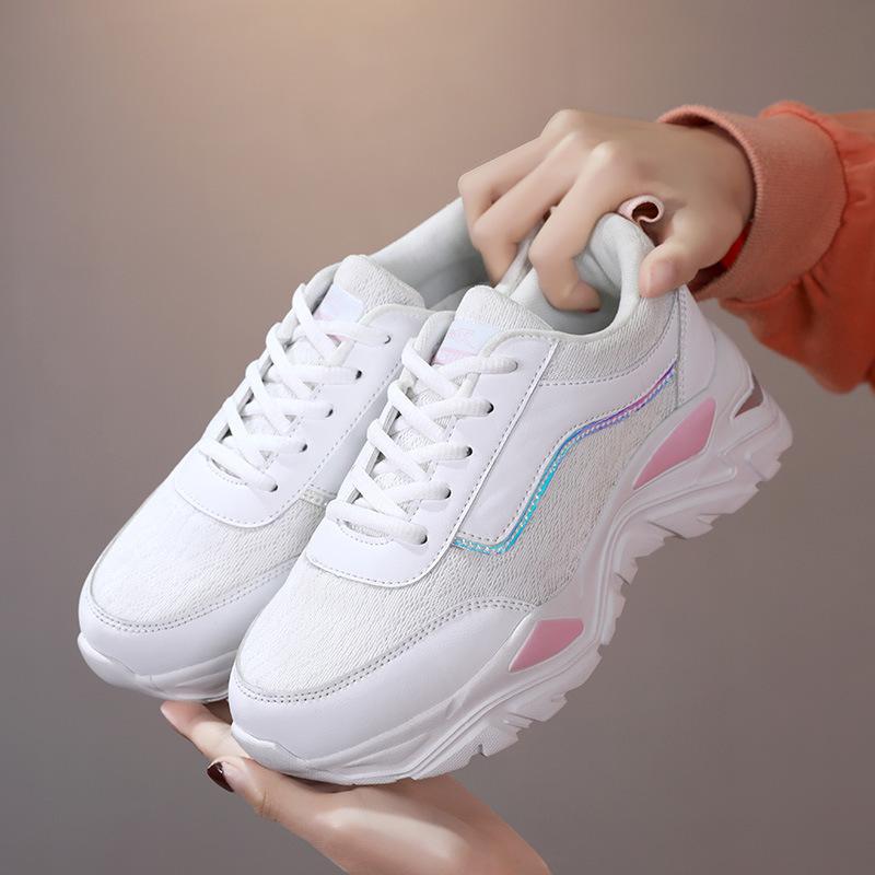 Women's shoes 2025 new ins fashion breathable little white shoes flat bottom lightweight dad shoes casual sports shoes women