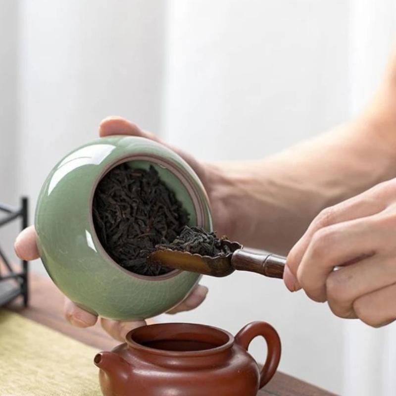 Pequeño recipiente de cerámica para té chino, caja para almacenar todo tipo de té, recipiente de cerámica rústica para té Pu-erh, estilo moderno.