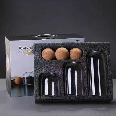 ZISIZ Vertical Stripe Glass Storage Jar Set